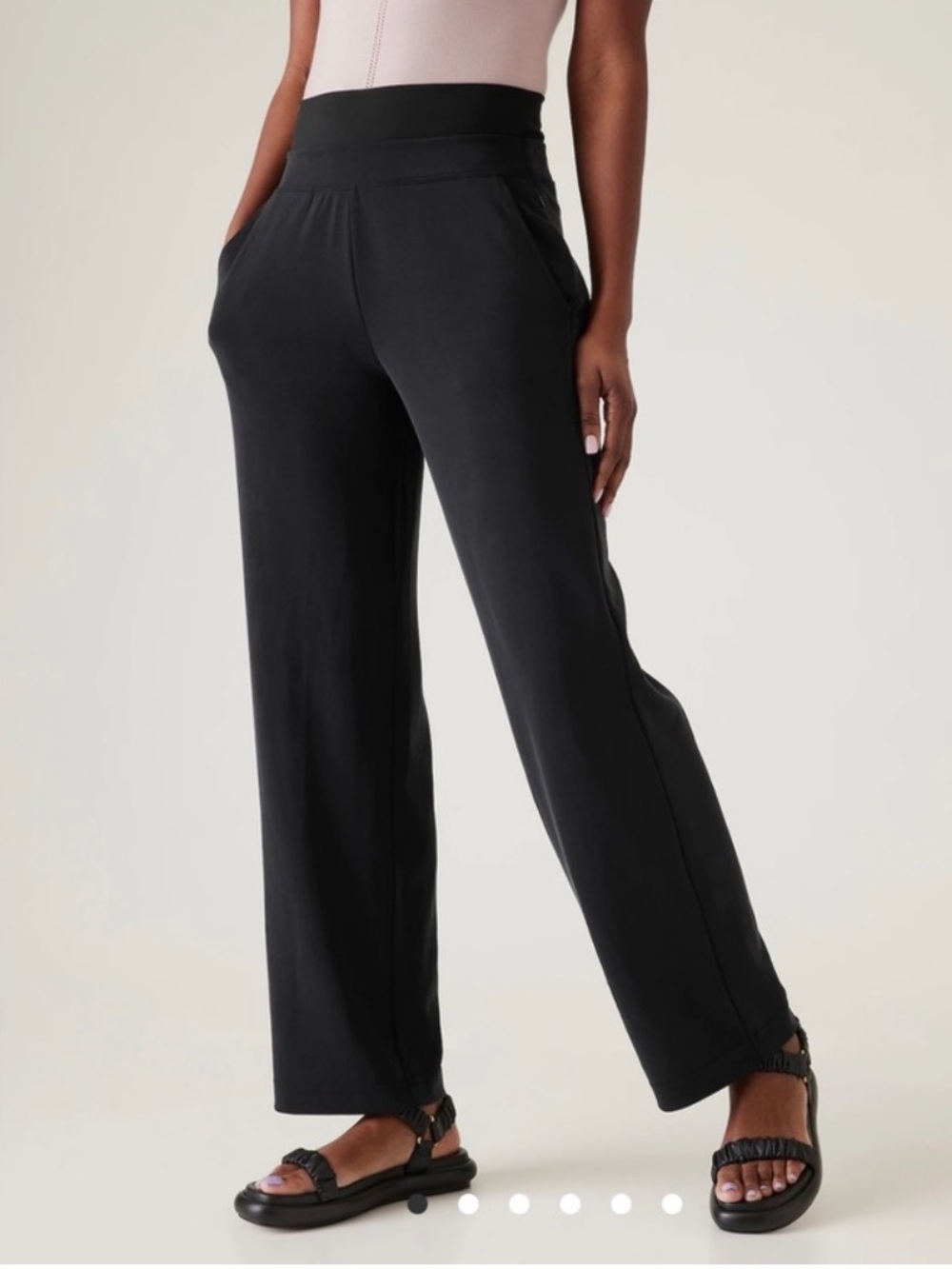 Athleta Seasoft Pants Black Straight Leg Pull On Pockets Athleisure Travel-Small